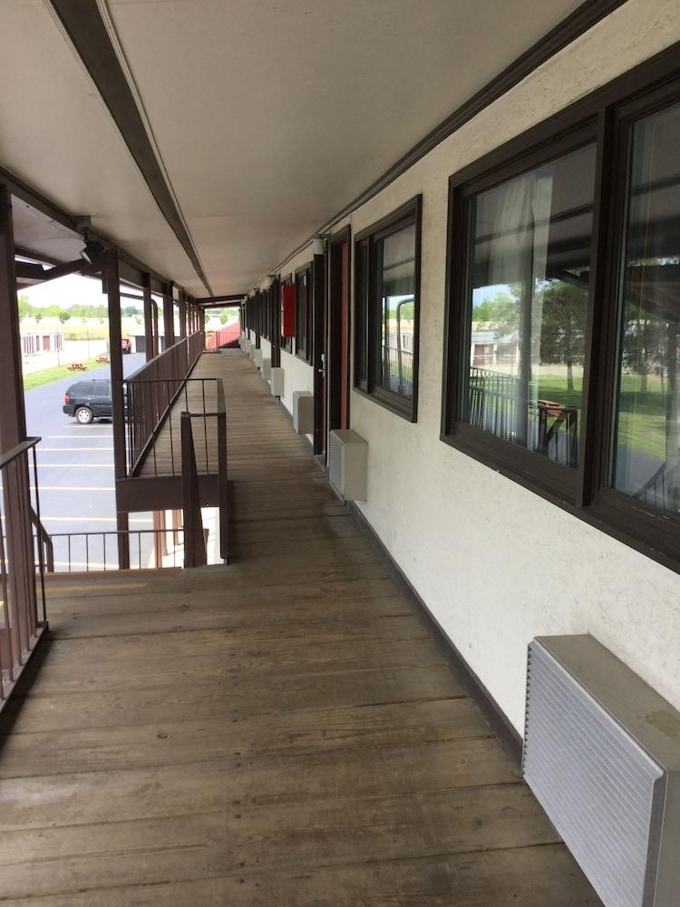 Econo Lodge Buffalo South Blasdell Εξωτερικό φωτογραφία