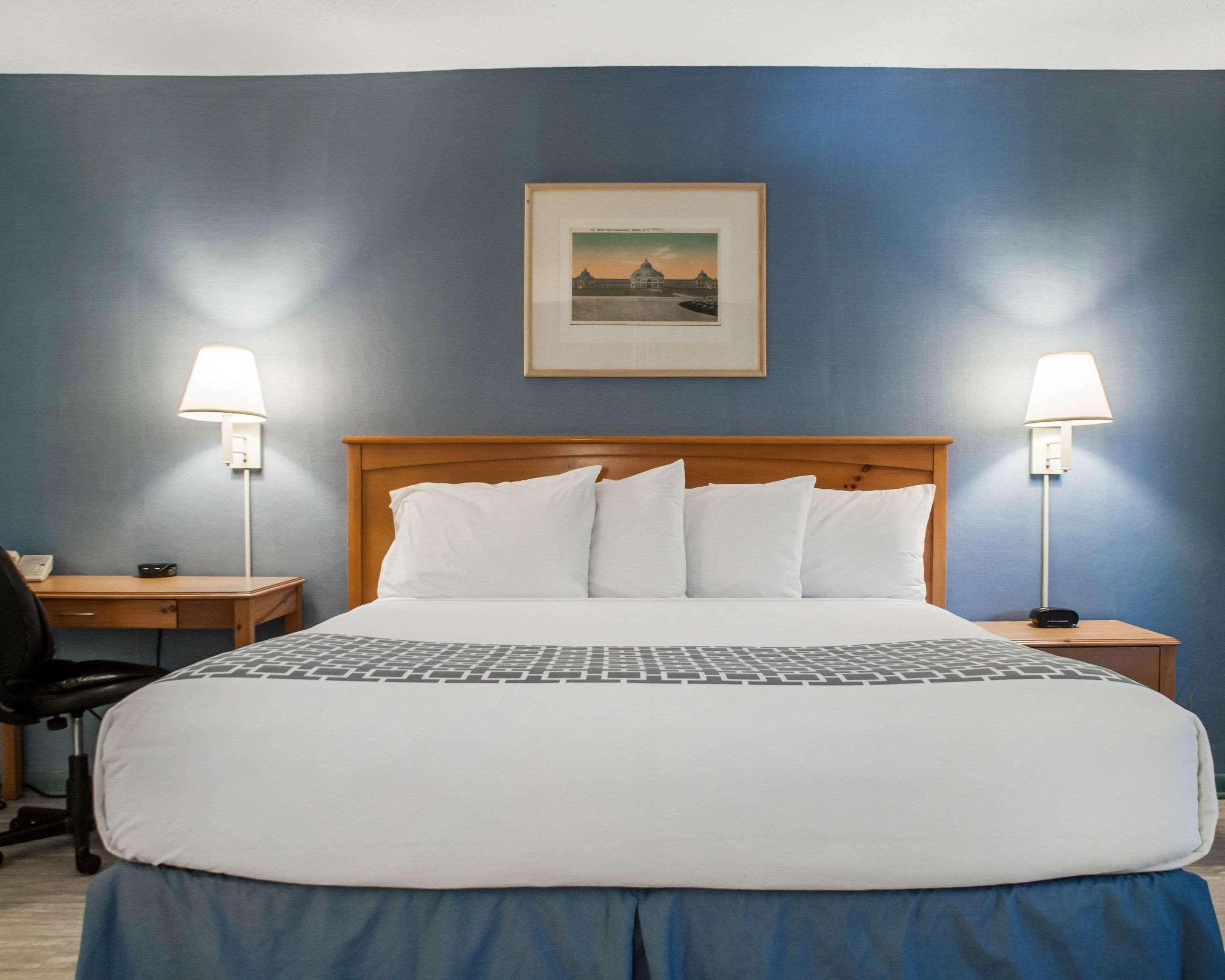Econo Lodge Buffalo South Blasdell Εξωτερικό φωτογραφία