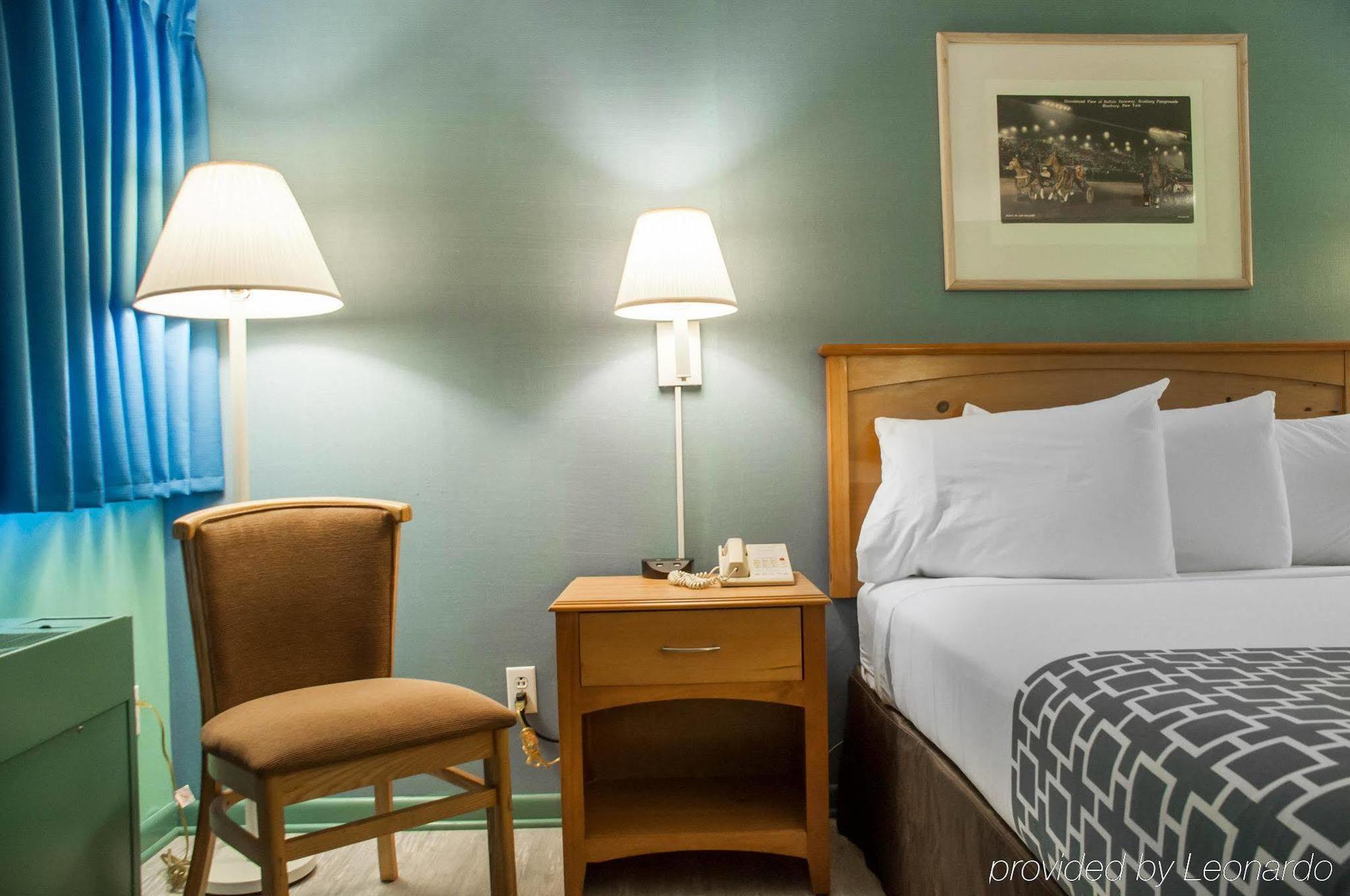 Econo Lodge Buffalo South Blasdell Εξωτερικό φωτογραφία
